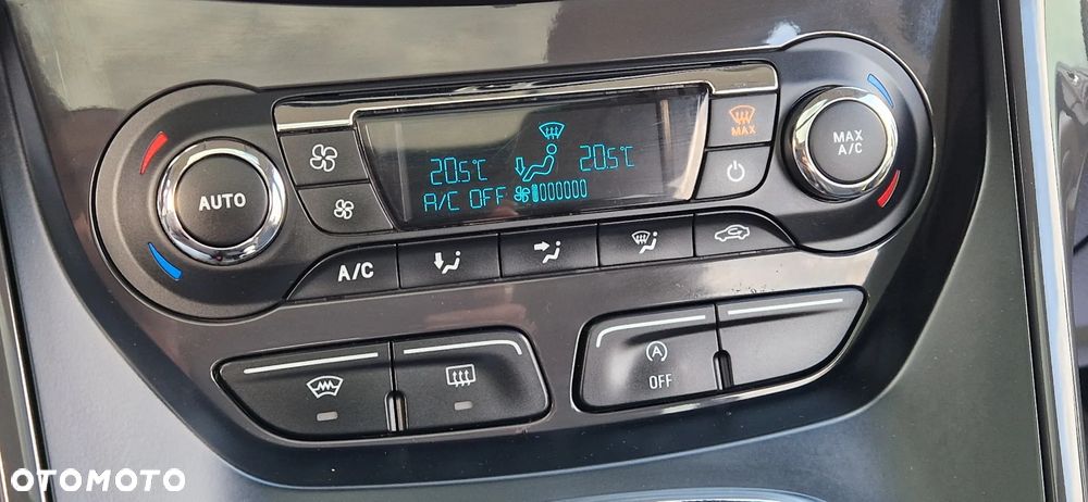 Ford Kuga 2.0 TDCi 4WD Titanium - 19