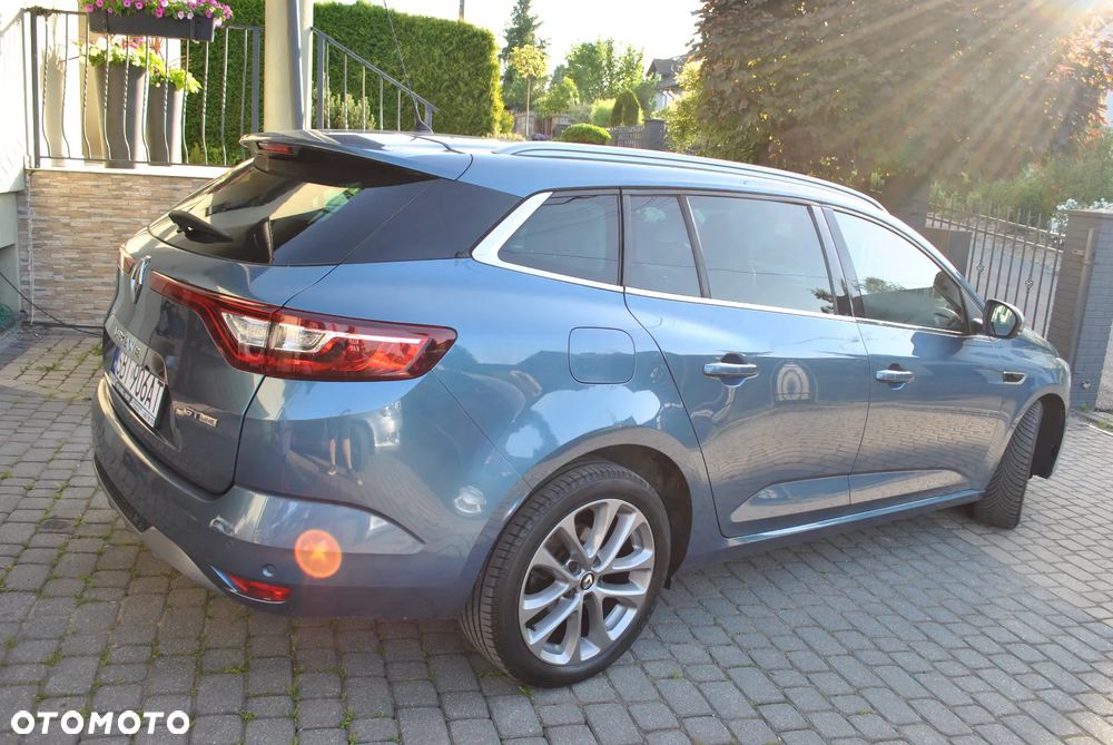 Renault Megane ENERGY TCe 130 GT LINE - 4