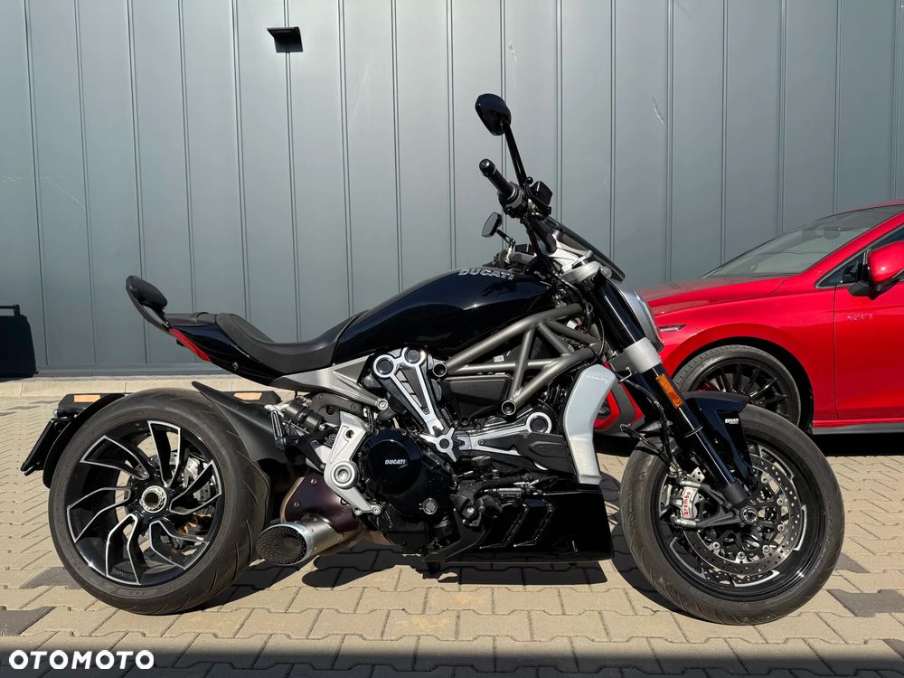 Ducati Diavel - 12