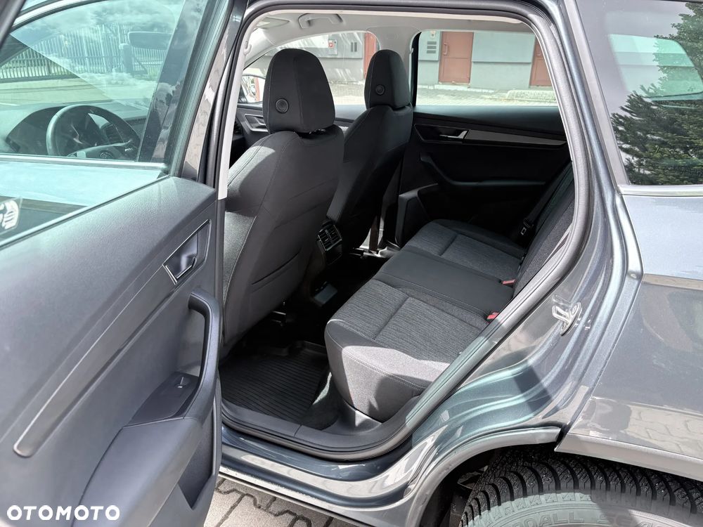 Skoda Karoq 1.5 TSI ACT GPF 4x2 Style DSG - 5