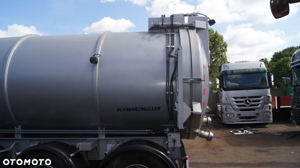 naczepa asenizacyjna ze zbiornikiem cysterna beczka zabudowa asenizacyjna - 17