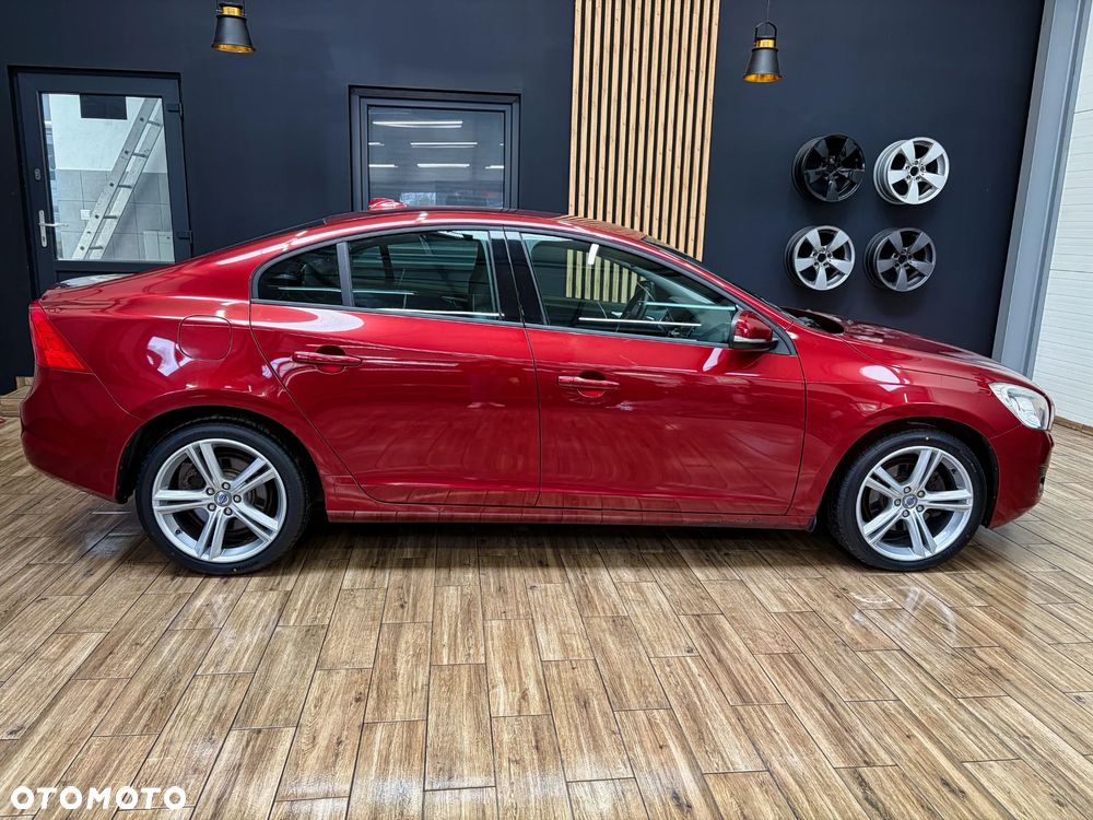 Volvo S60 D4 Geartronic Summum - 6
