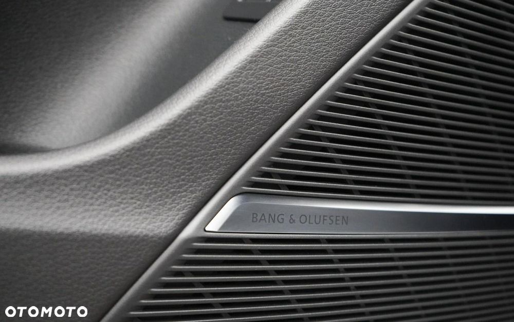 Audi Q8 - 17