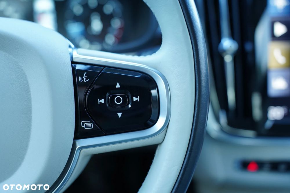 Volvo S90 D4 Geartronic Inscription - 35