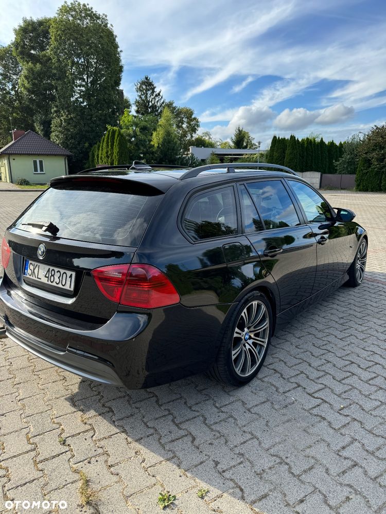 BMW Seria 3 320d - 6