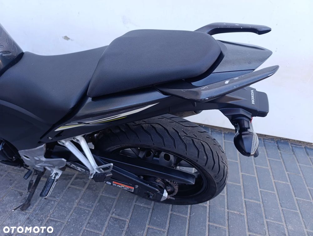 Honda CB - 16
