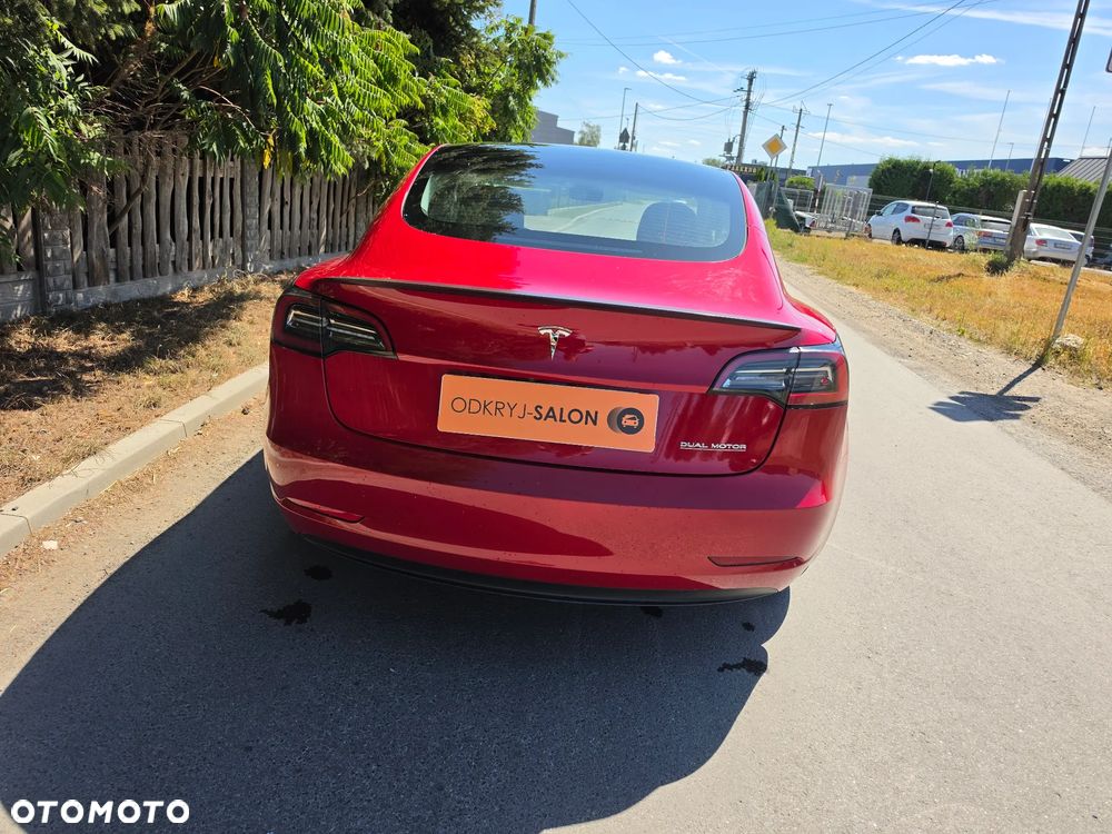 Tesla Model 3 - 11