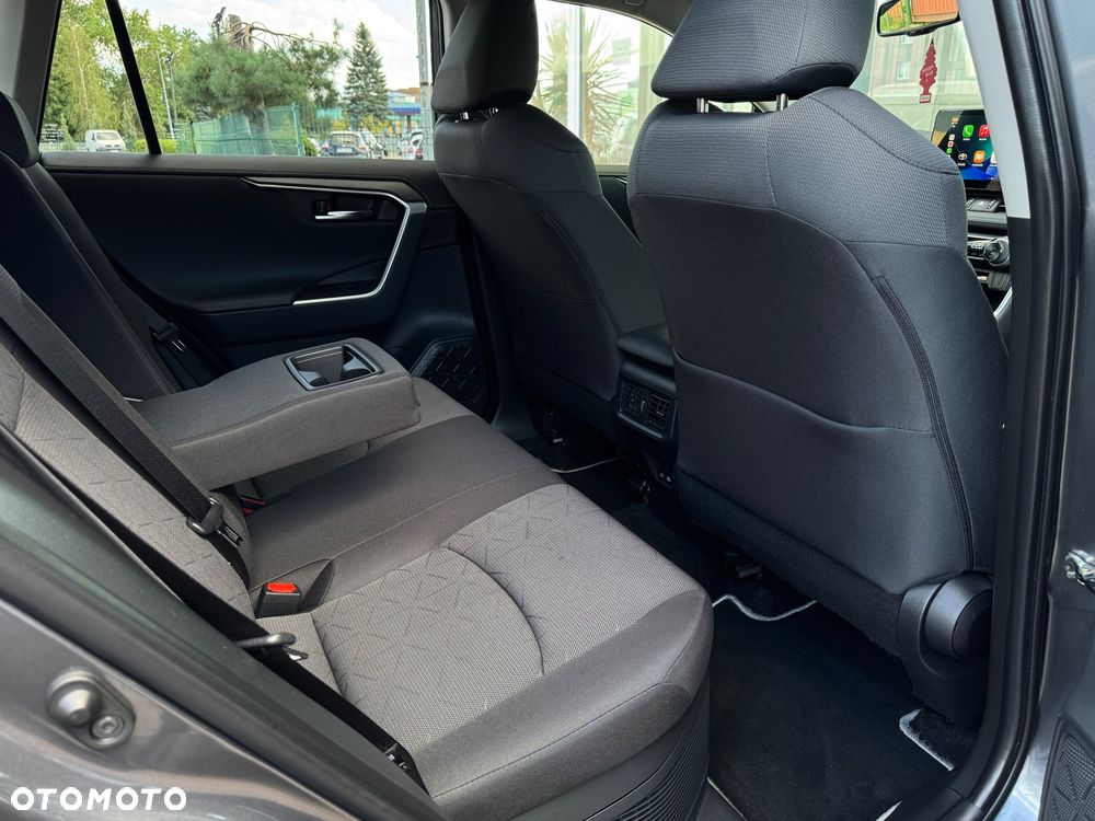 Toyota RAV4 - 13