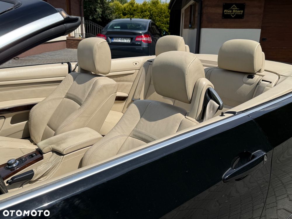 BMW Seria 3 335i - 12