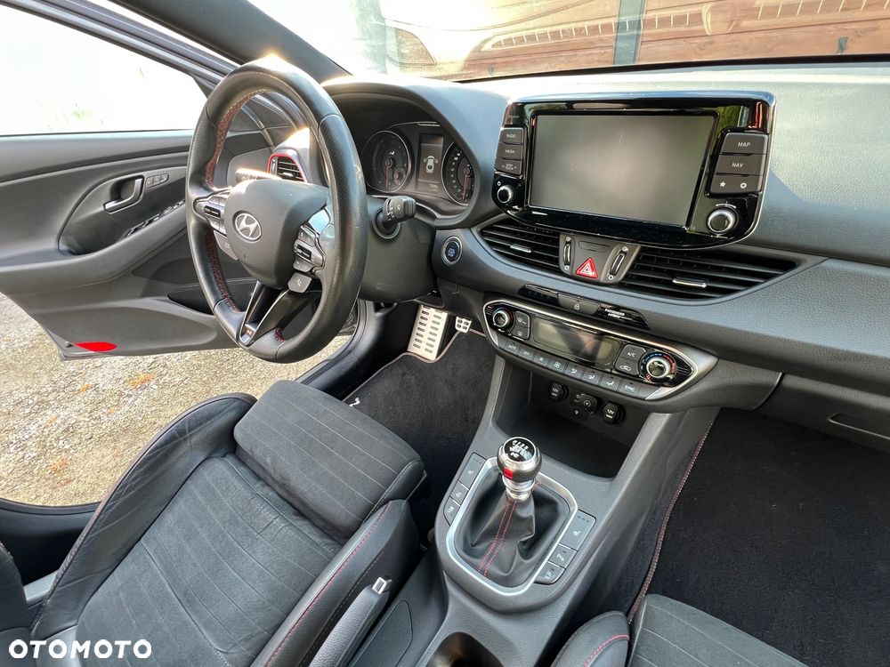 Hyundai i30 N - 21