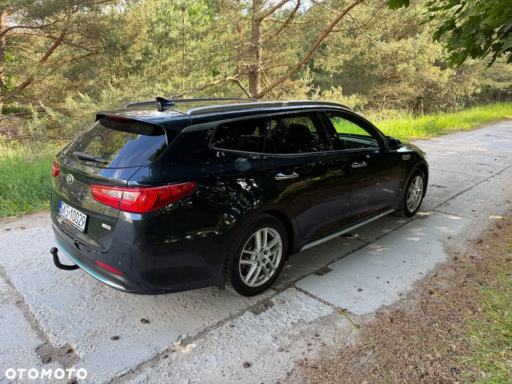 Kia Optima Plug-in Hybrid - 4