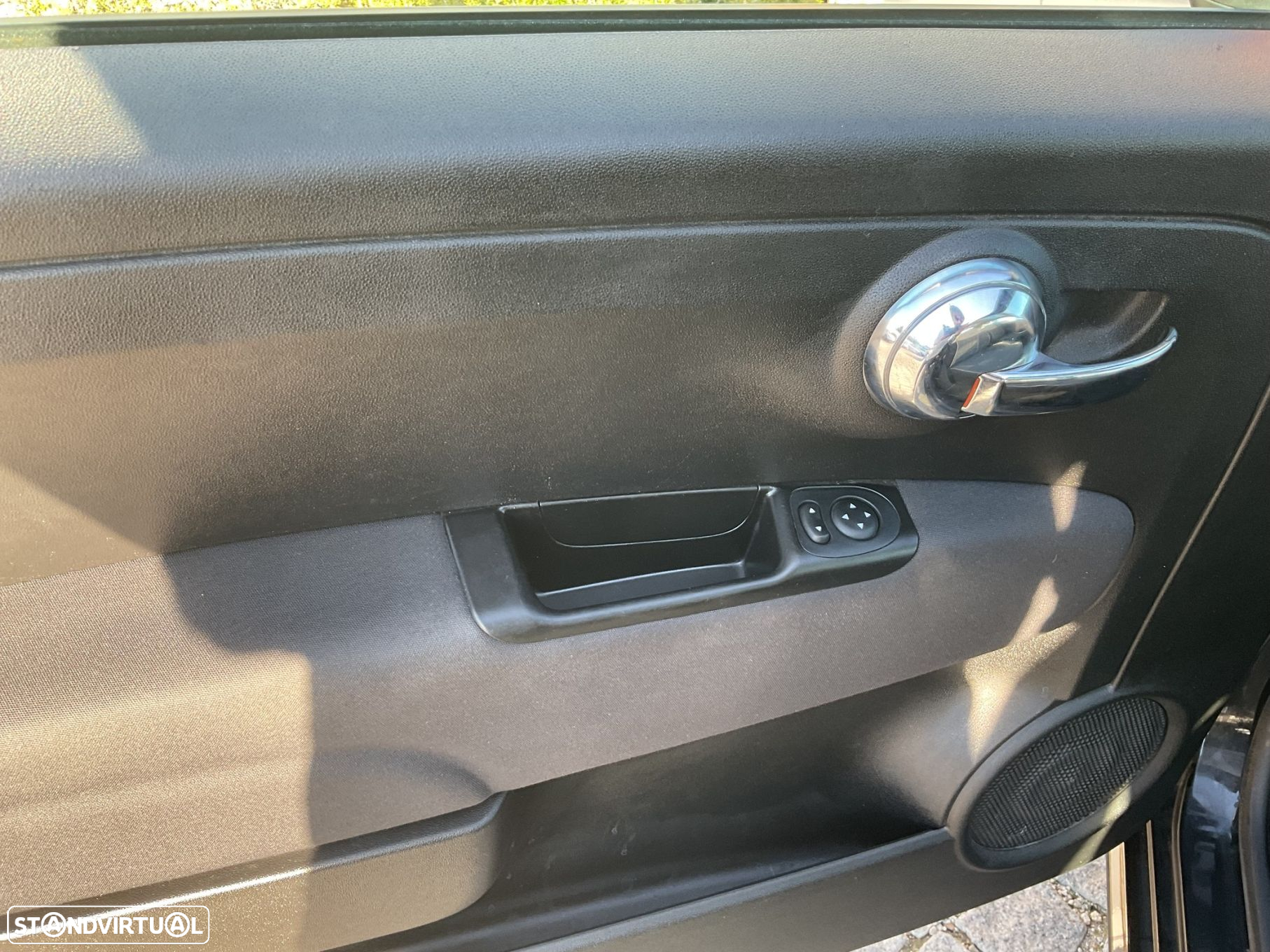 Fiat 500 1.0 Hybrid Lounge - 23