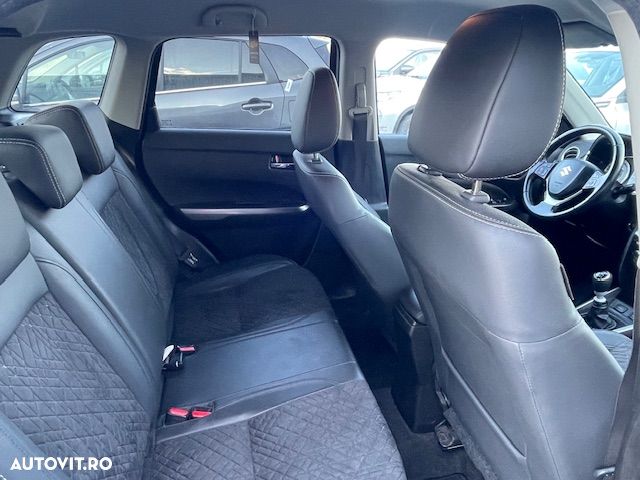 Suzuki Vitara 1.4 Boosterjet MHEV Spirit - 16