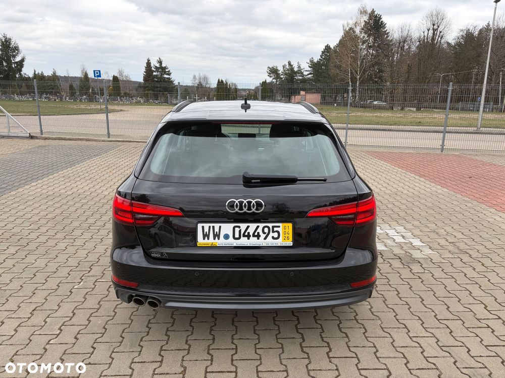 Audi A4 Avant 2.0 TDI DPF clean diesel multitronic S line Sportpaket - 6