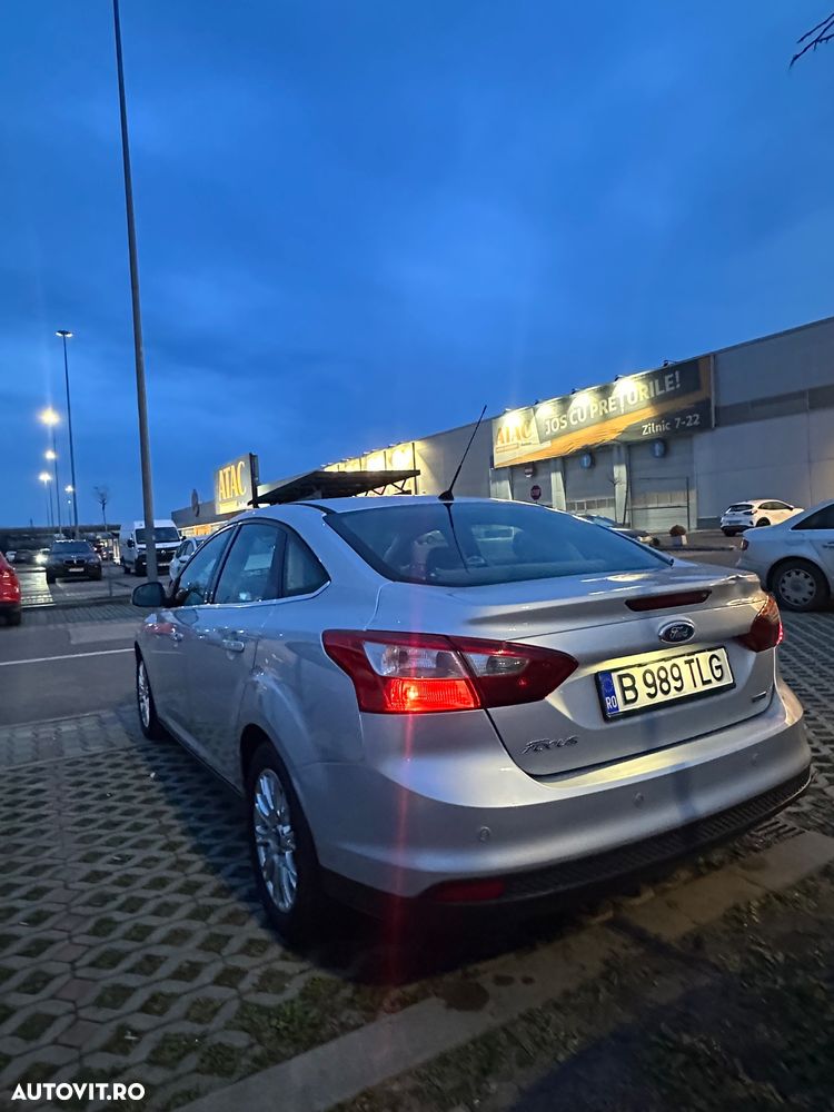 Ford Focus 1.6 TDCI DPF Start-Stopp-System Titanium - 3