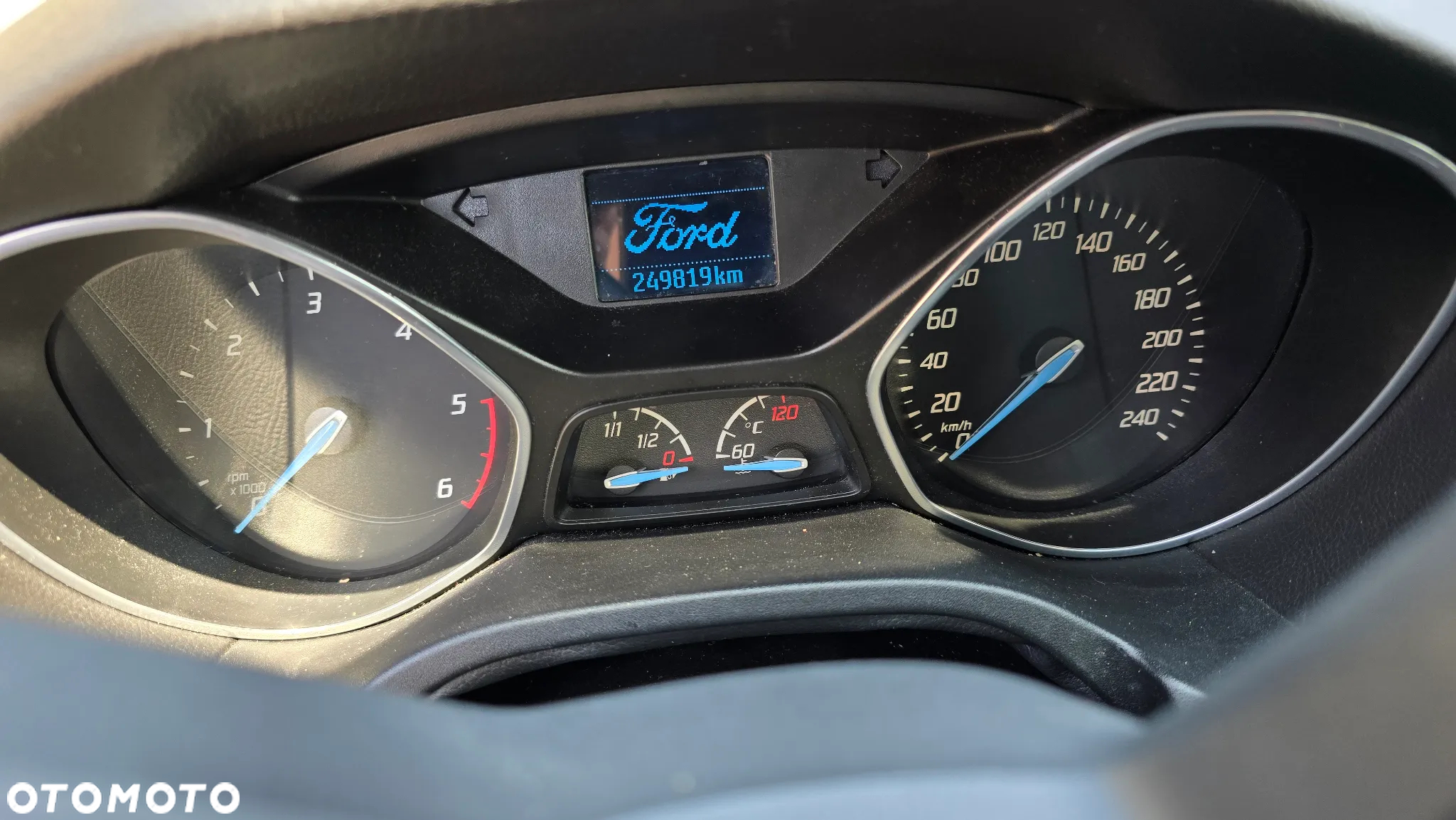 Ford Focus 1.6 TDCi Gold X - 9
