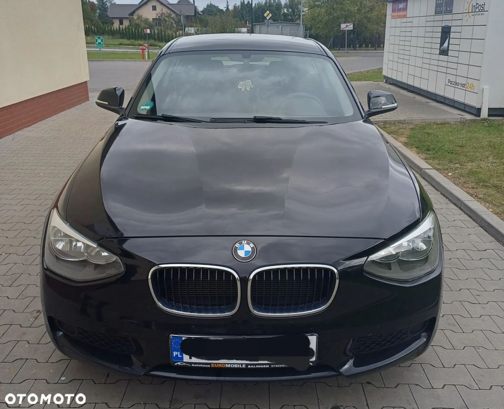 BMW Seria 1 114i - 4