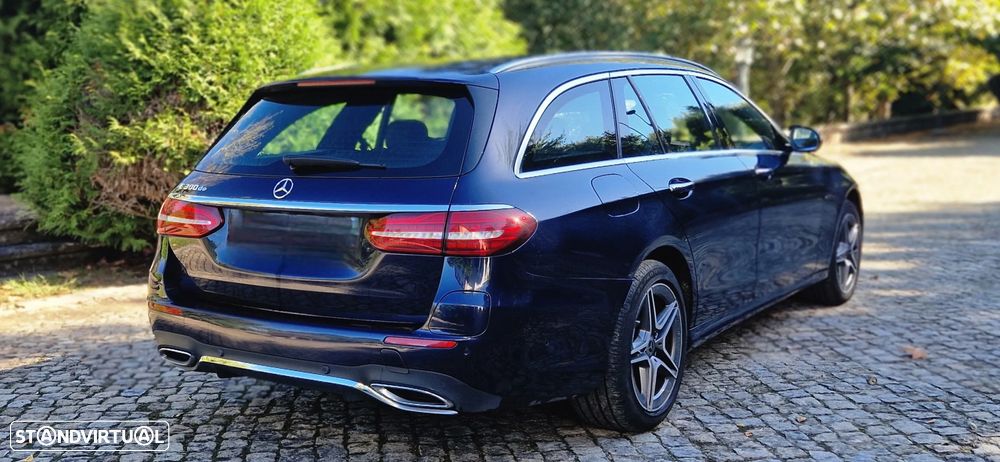 Mercedes-Benz E 300 de AMG Line - 3