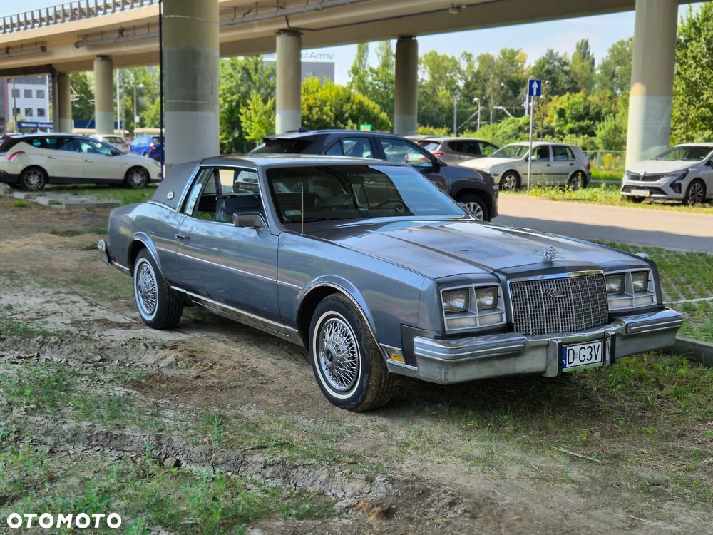 Buick Riviera - 9