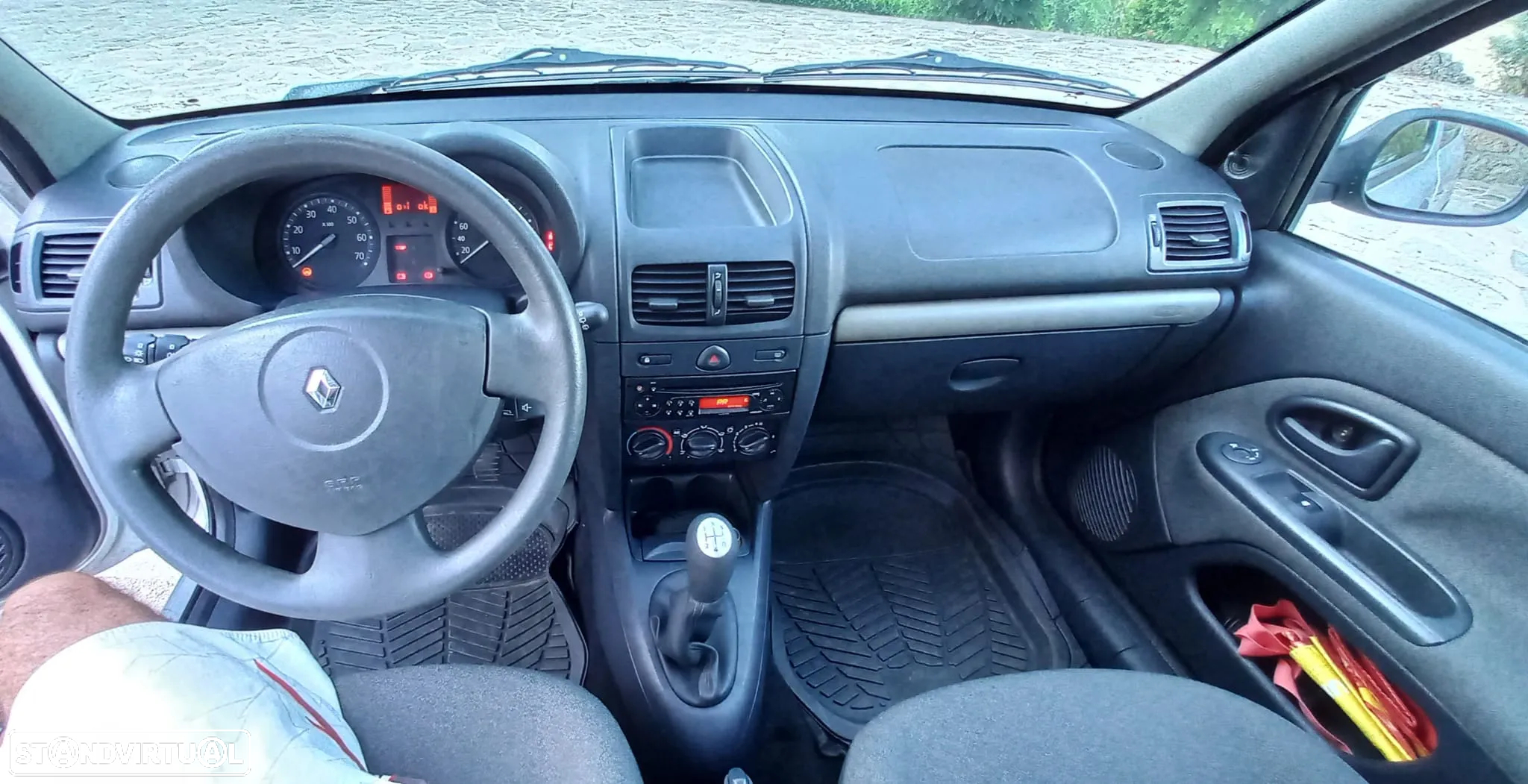 Renault Clio 1.5 dCi SE Storia - 10