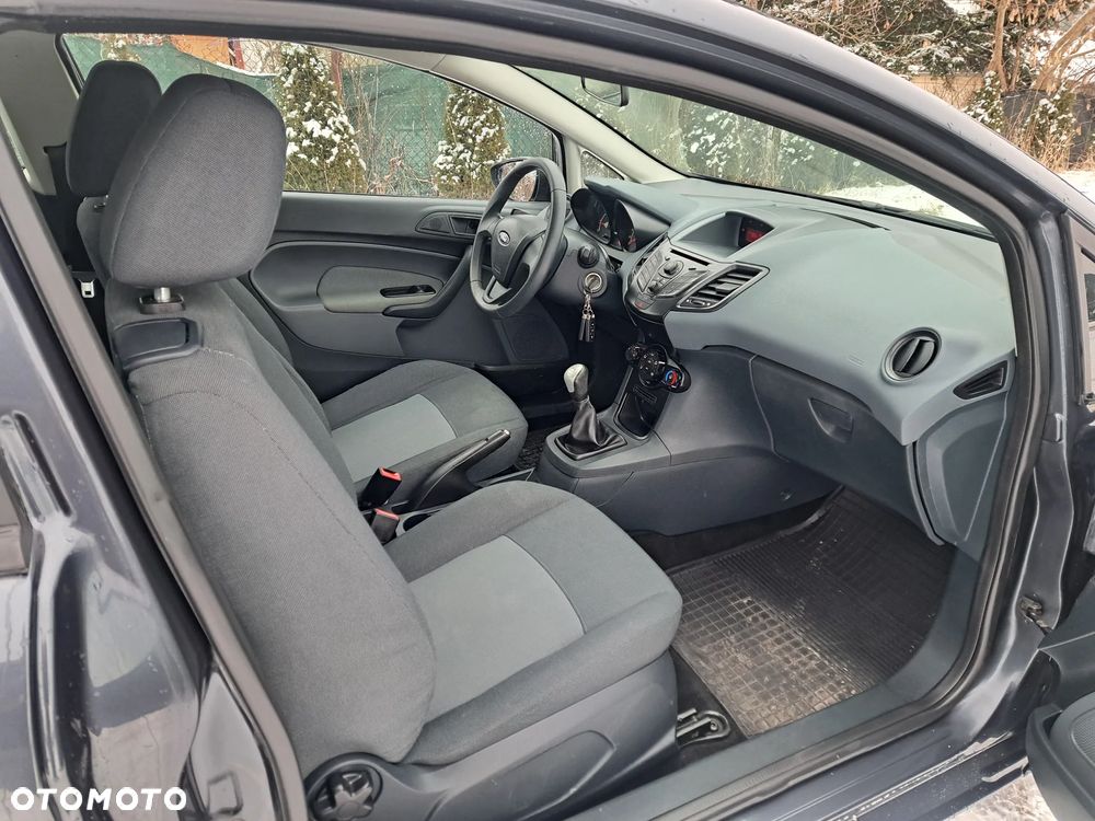 Ford Fiesta 1.25 Trend Edition - 29