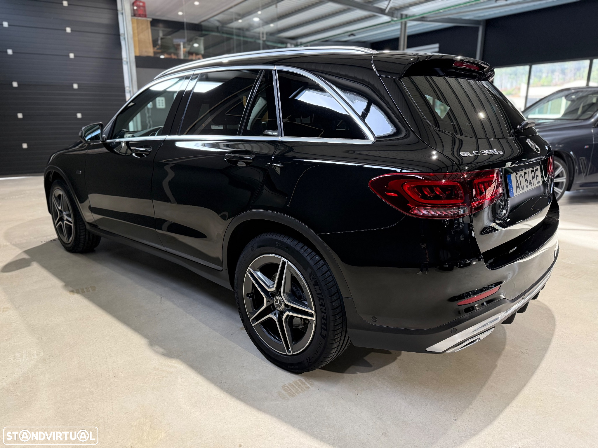 Mercedes-Benz GLC 300 e 4Matic - 8