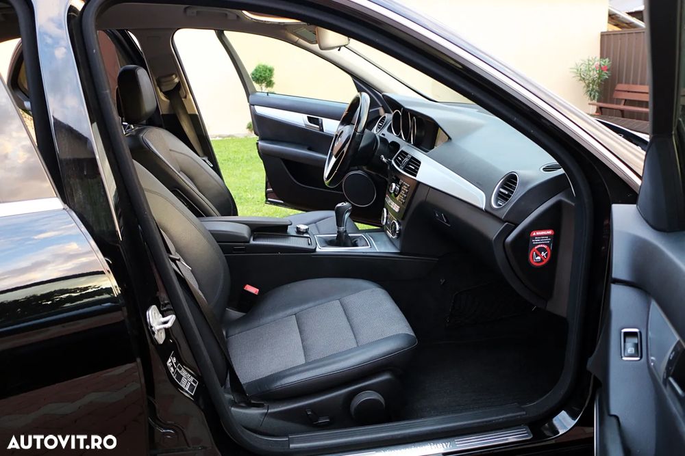 Mercedes-Benz C 200 CDI DPF BlueEFFICIENCY Avantgarde - 19