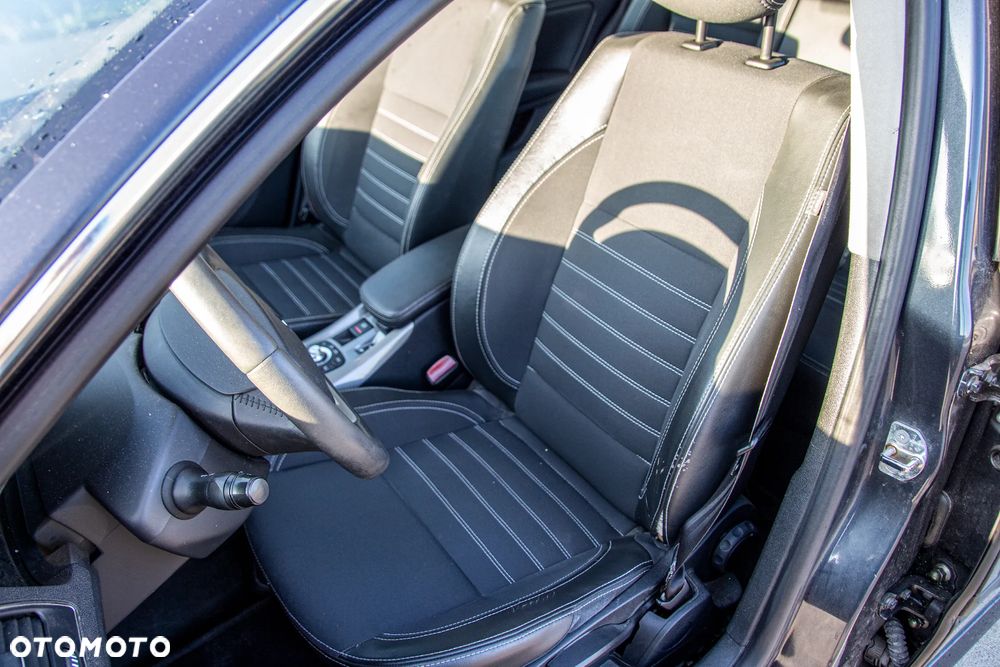 Renault Laguna 1.5 dCi Authentique - 11