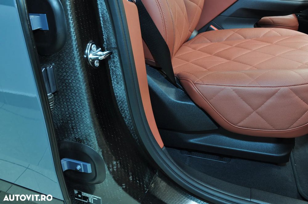 BMW iX xDrive60 - 13