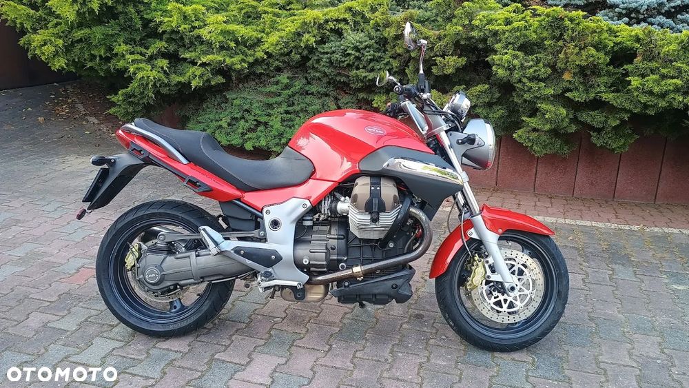Moto Guzzi Breva - 1