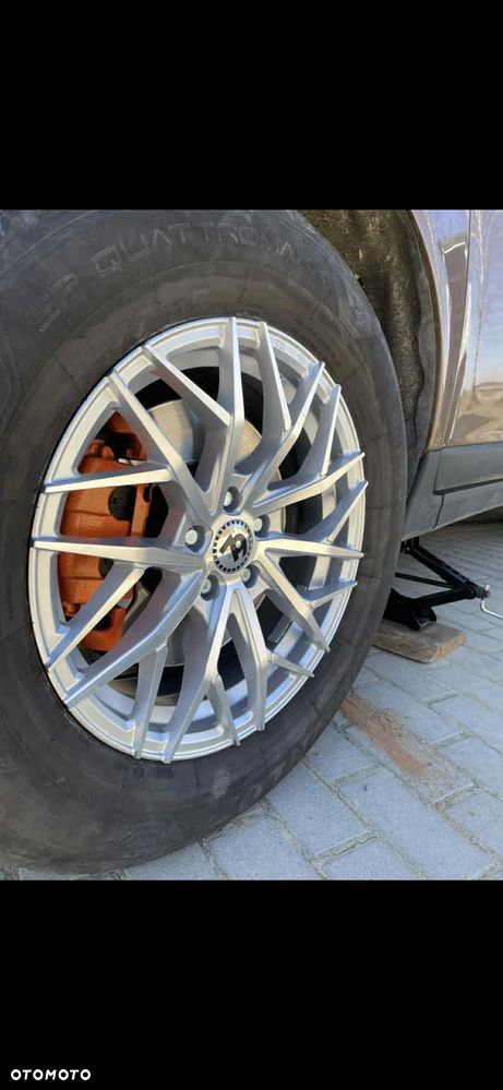 Volvo XC 60 D5 AWD - 12