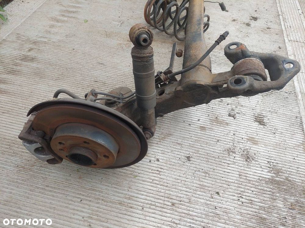 BELKA OŚ ZAWIESZENIA TYŁ TARCZE Z ABS HAMULCE SPRĘŻYNY OPEL MERIVA B - 3