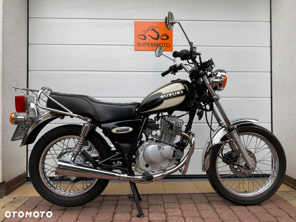 Suzuki GN