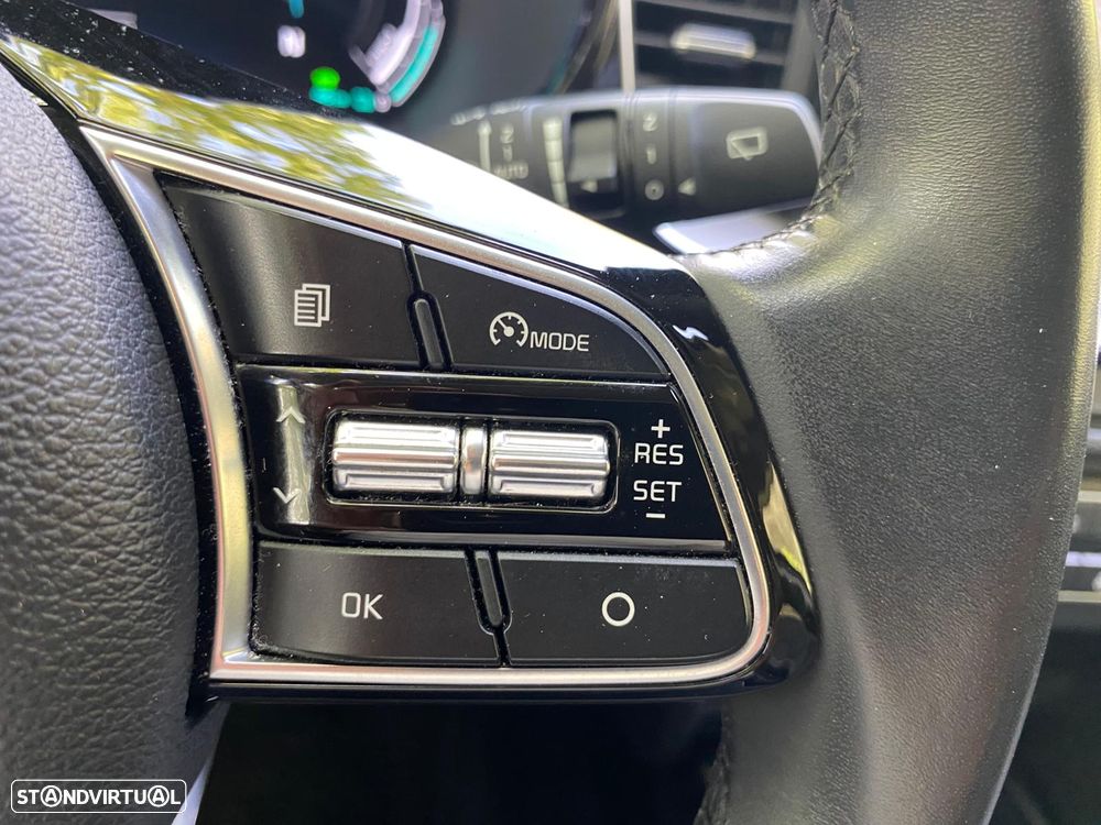 Kia XCeed 1.6 GDi PHEV Tech - 25