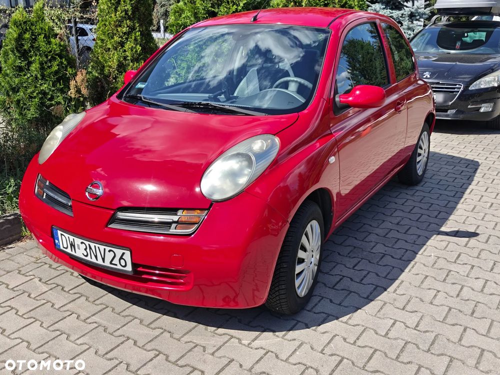 Nissan Micra - 1