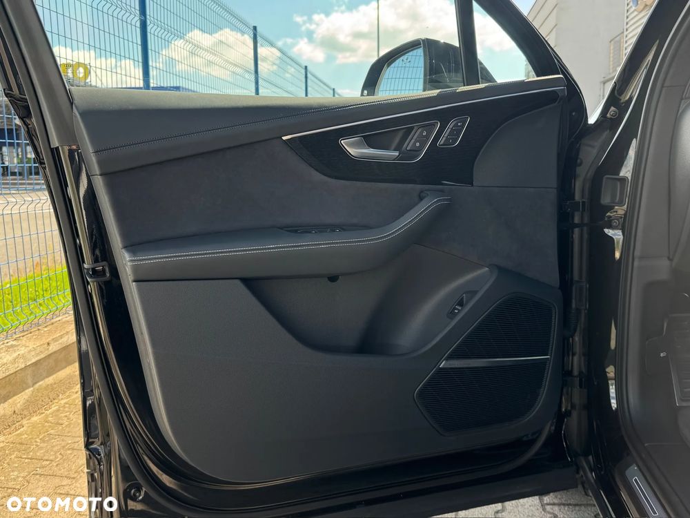 Audi Q7 TDI mHEV 210 kW Quattro S Line Tiptr - 12