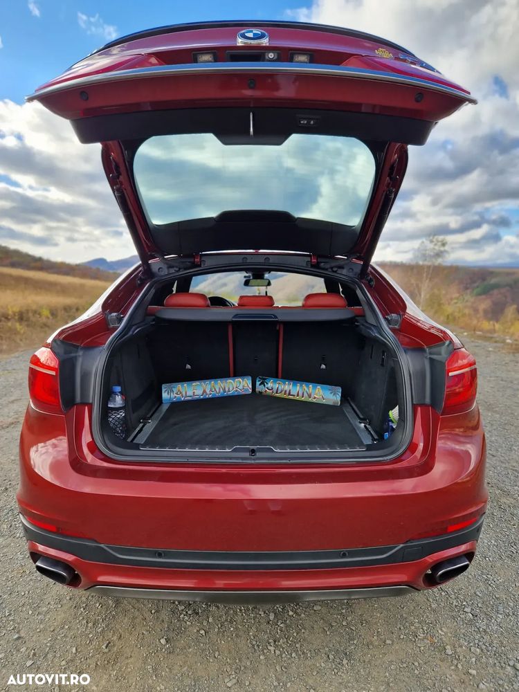 BMW X6 xDrive50i - 16