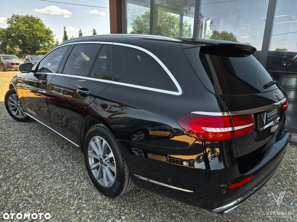 Mercedes-Benz Klasa E 200 d 9G-TRONIC Exclusive - 4