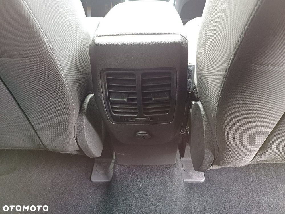Ford Kuga 1.5 EcoBoost 2x4 Individual - 16