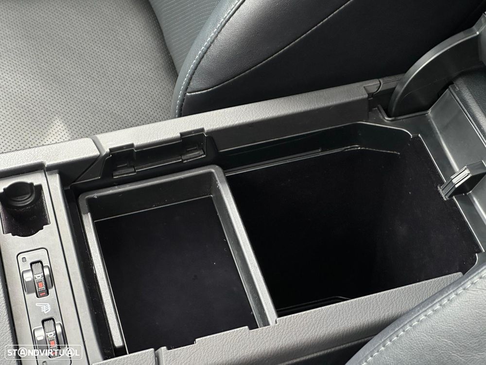 Lexus RX 450h Standard - 35