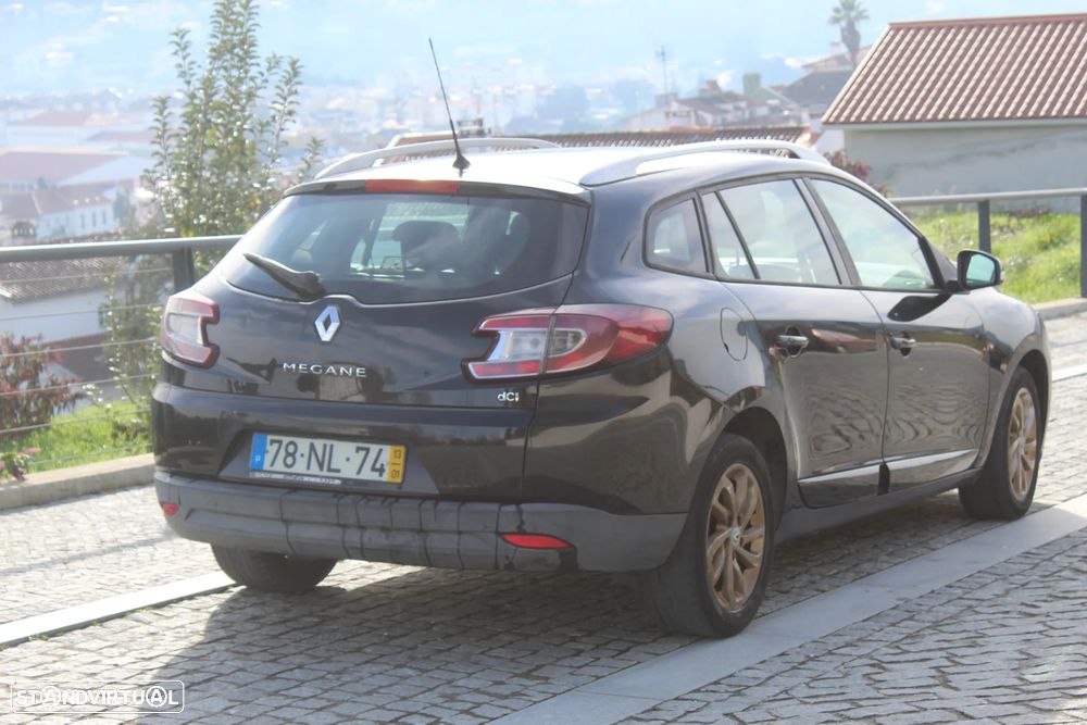 Renault Mégane Sport Tourer 1.5 dCi Comfort SS - 2