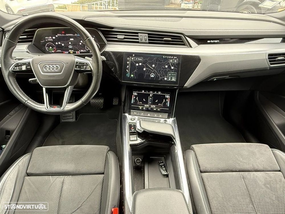 Audi e-tron 55 quattro S line - 15