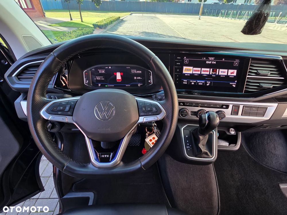 Volkswagen Multivan - 34