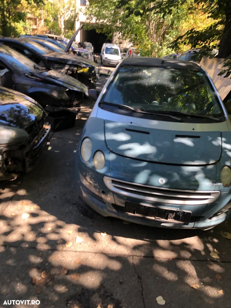 Dezmembrez Smart ForFour bleo 2006 automat 1,3 benzina - 5