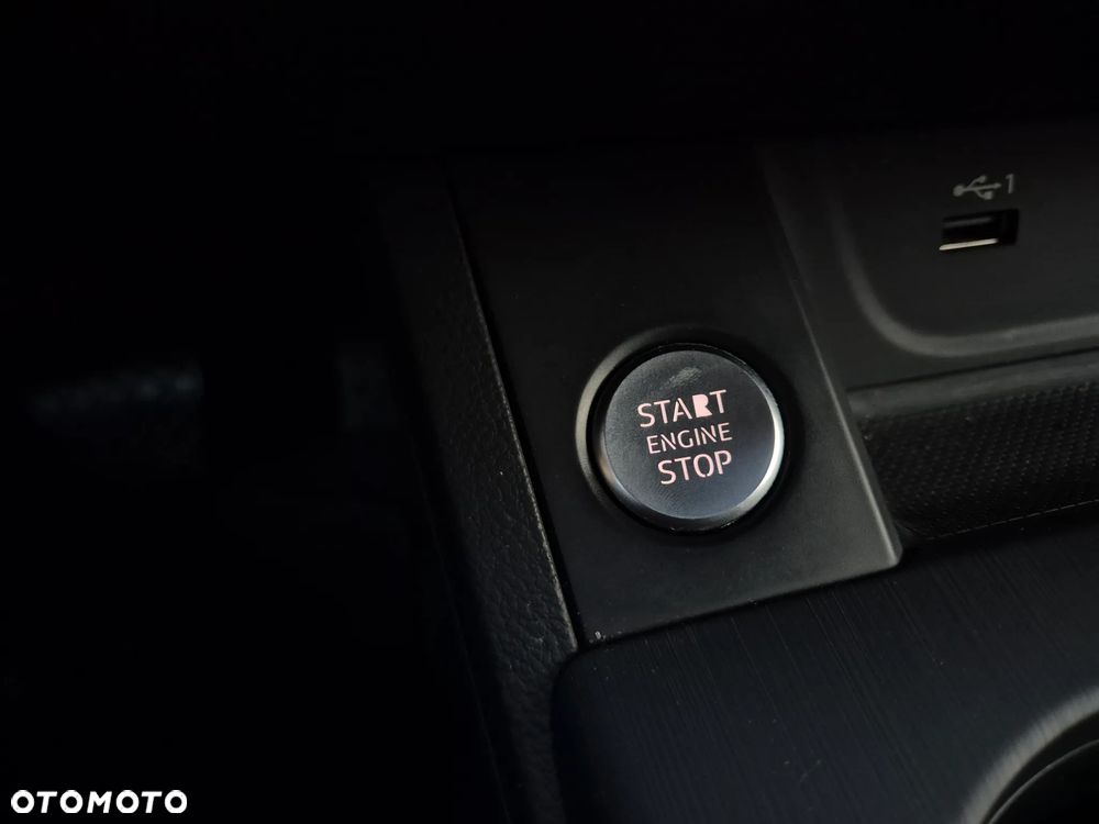 Audi A4 Limousine 2.0 TFSI ultra S tronic - 22