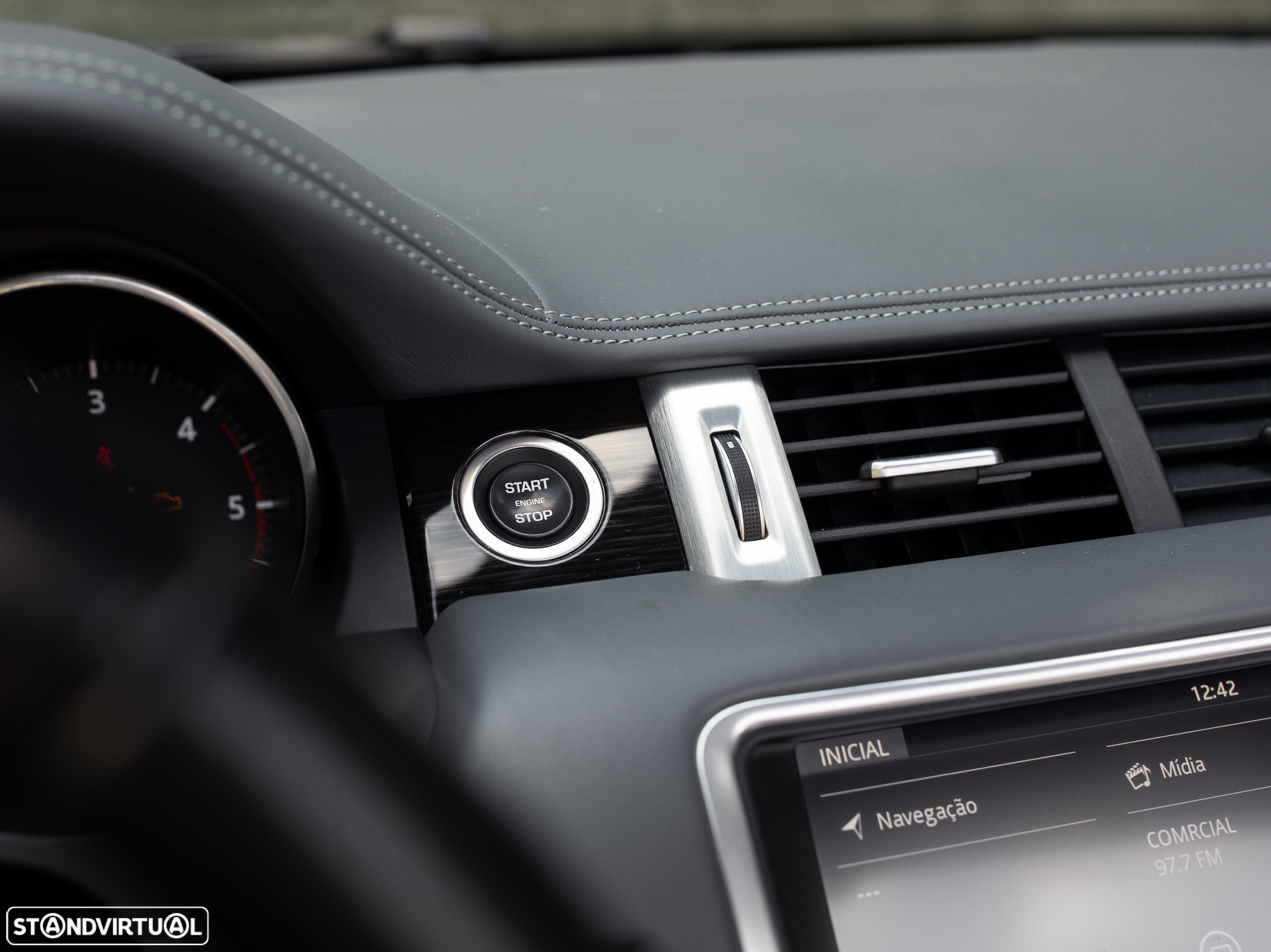 Land Rover Range Rover Evoque Cabrio 2.0 TD4 HSE Dynamic - 48