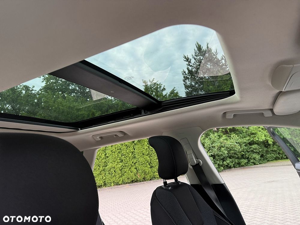 Ford Mondeo 2.0 TDCi Titanium PowerShift - 5