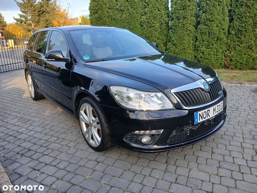 Skoda Octavia 2.0 TDI DPF RS - 6