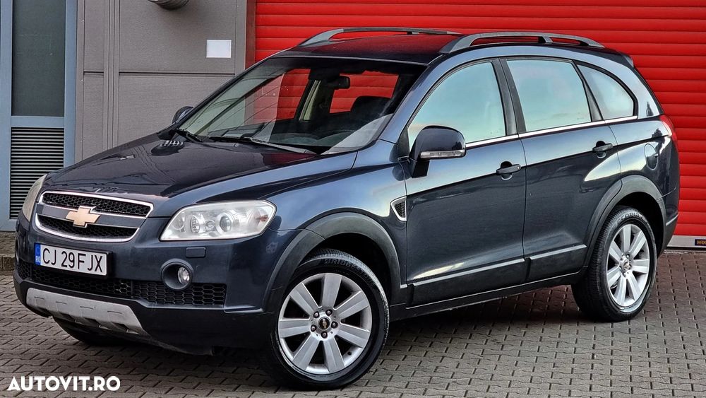 Chevrolet Captiva 2.0 4WD 7 Sitzer Automatik LT - 10