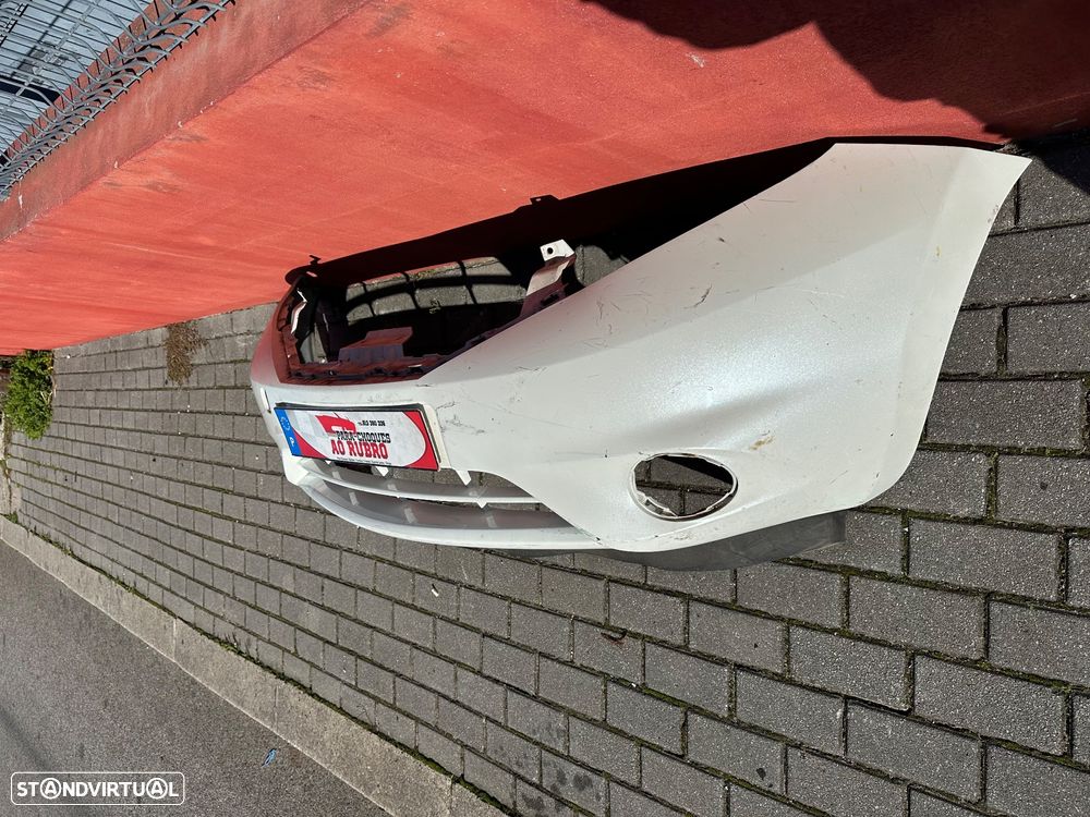 Parachoque nissan note - 3